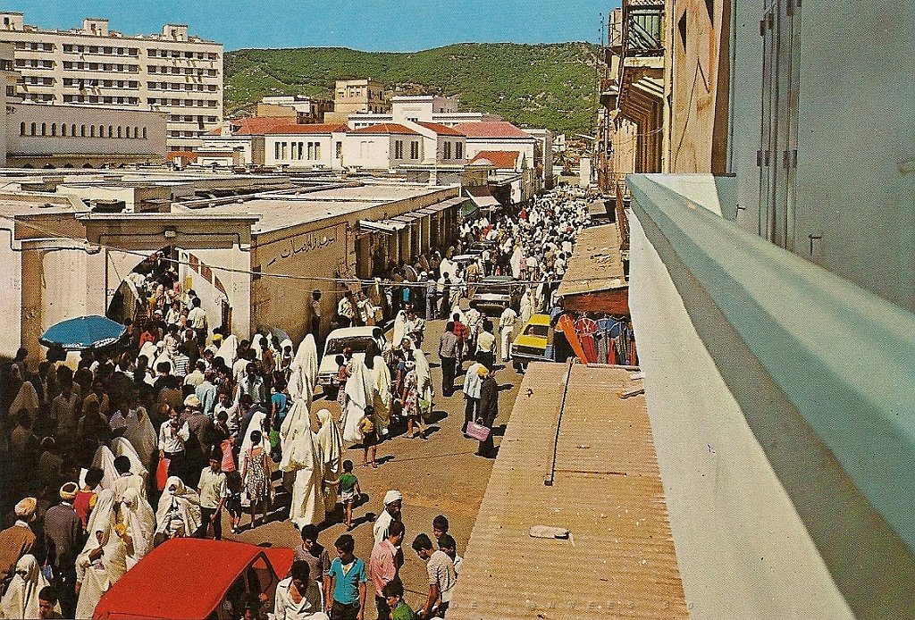 273-le marche de Sidi Okba.JPG
